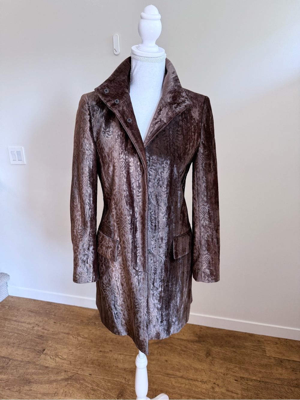 DKNY Long Blazer Velvet Burnout Brown Glam Tailored Elevated Chic size Small